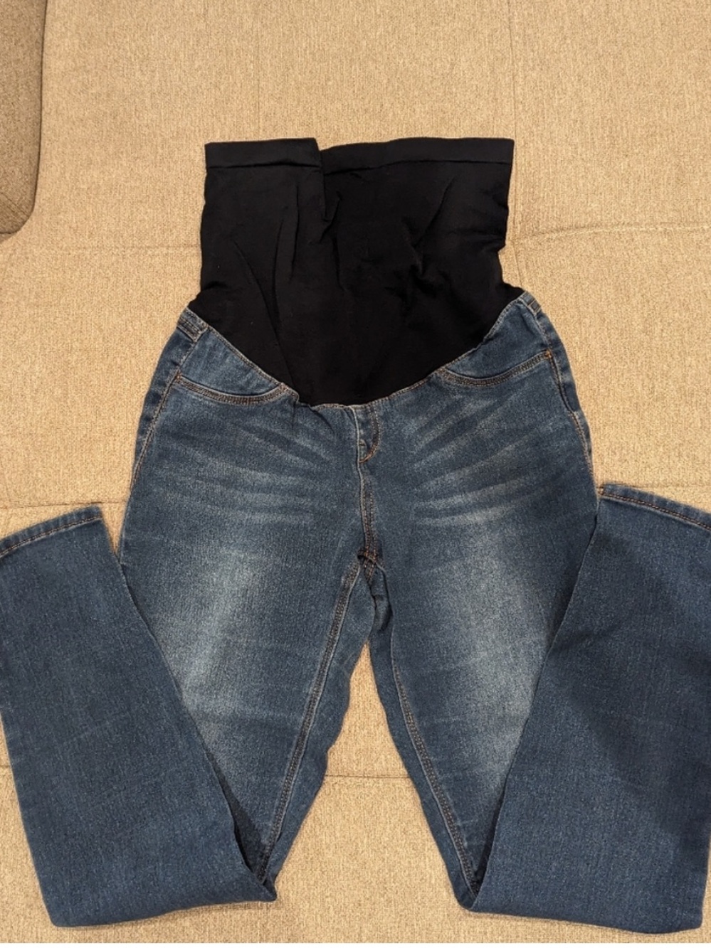 1822 Wynter Maternity Skinny Jeans